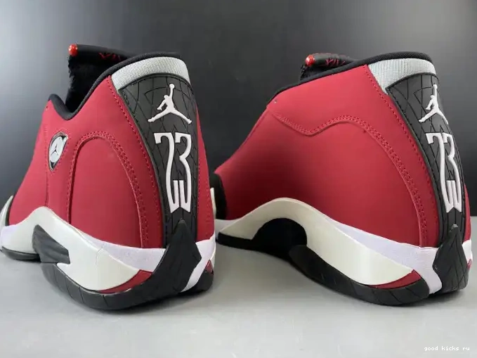 14 RED GYM TORO JORDAN 487471-006 RETRO AIR 0622